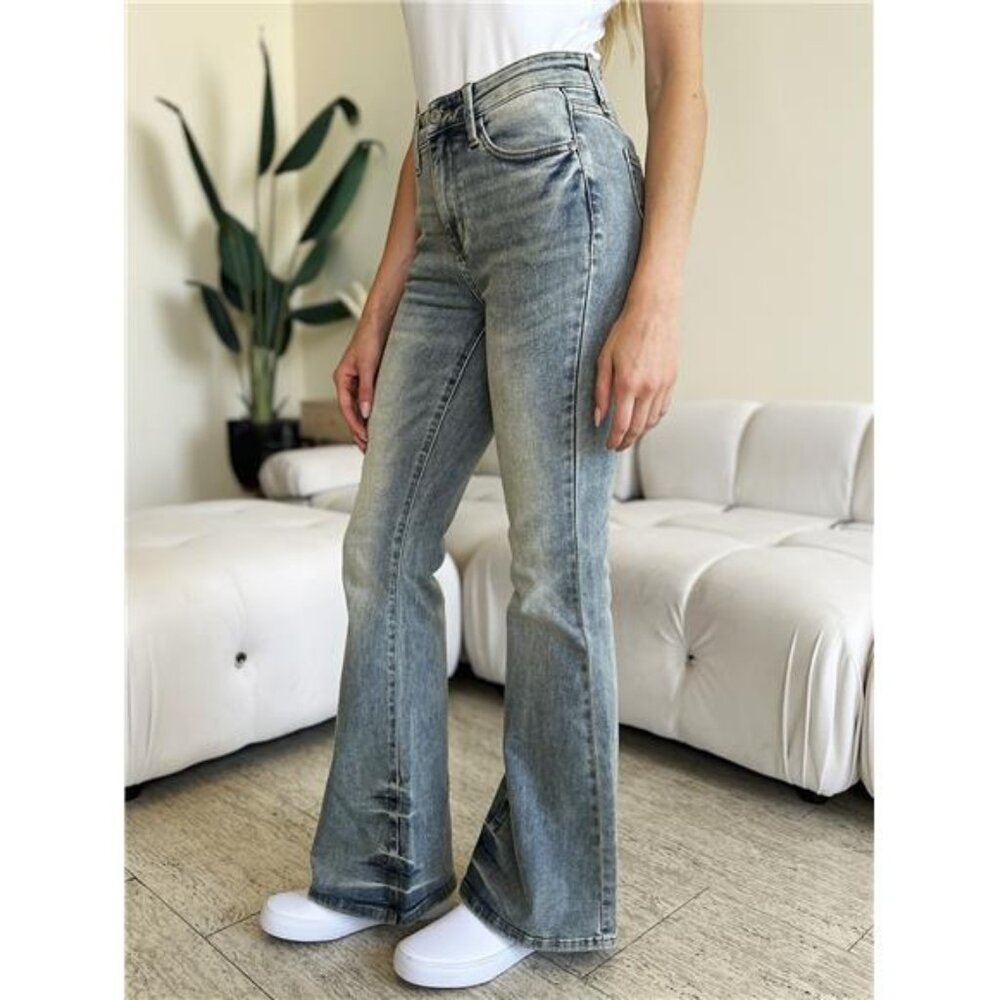NWT π Judy Blue Mid Rise Flare Jeans, Faded Detailing, Reg and Plus Sizes - Picture 6 of 9